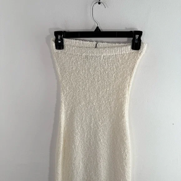NWT Princess Polly Cream Cloud Strapless Boucle Maxi Dress Size 2 New - Picture 13 of 15